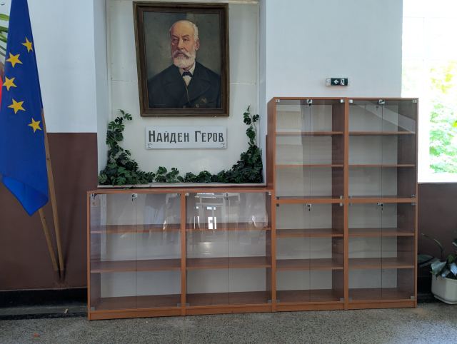 Мебели по поръчка в Цялата страна — снимка от работата на Мебели Богора