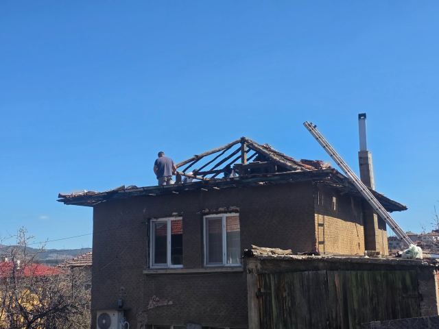 Покриви в Цялата страна — снимка от работата на БИЛДИНГ СТРОЙ-Р ЕООД